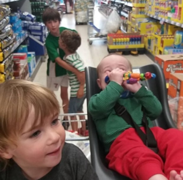 В магазин с ребенком: 25 причин, почему все может пойти не так