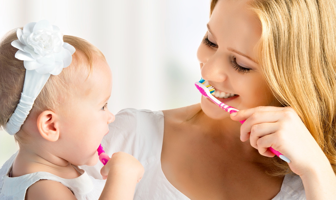В помощь маме: 8 хитрых приемов, как приучить чистить зубы