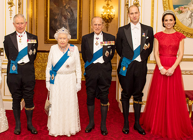 Скандал во дворце: королева недовольна своей невесткой Кейт Миддлтон
