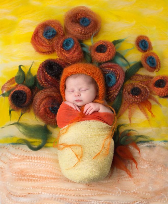 Младенцы на шедеврах живописи: 12 безумно милых фото от Lindsay Walden