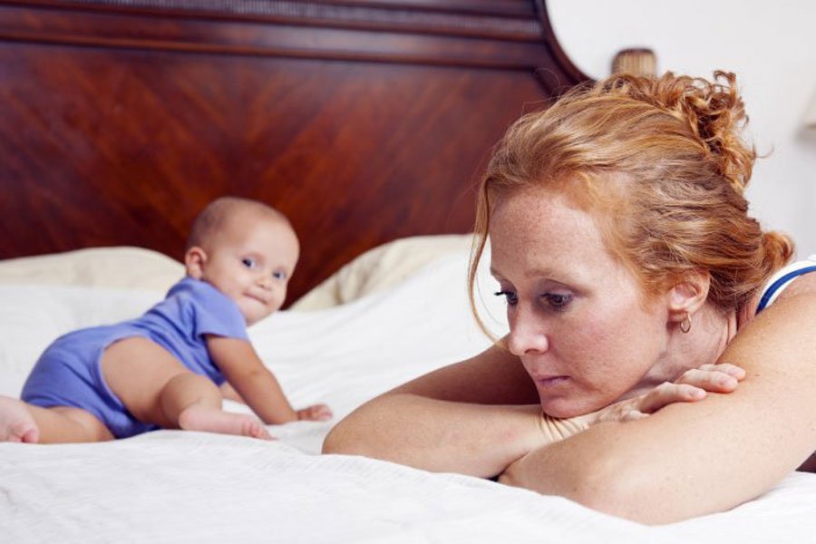 Опасно: 10 фраз, которые нельзя говорить уставшим мамам