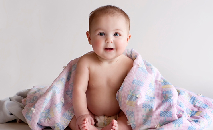 Развитие ребенка в 6 месяцев: 5 мифов, в которые верят многие мамы