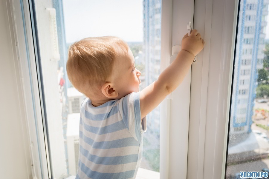 Смертельная опасность: 11 рисков для жизни ребенка в вашем доме