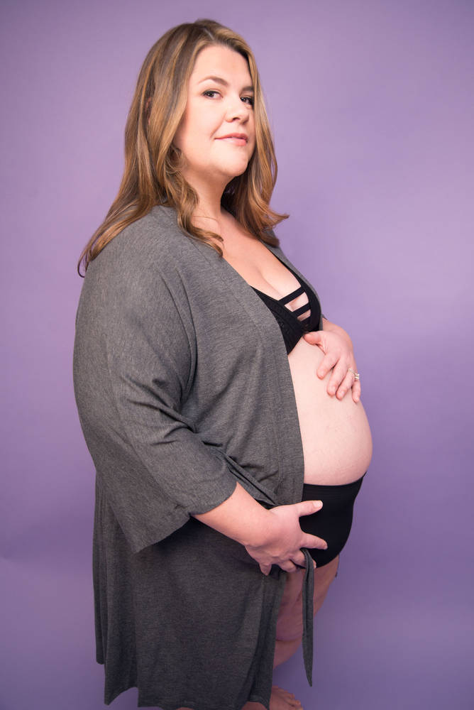 Полнота — не помеха для счастья: CafeMom запустил проект о Plus-Size беременных