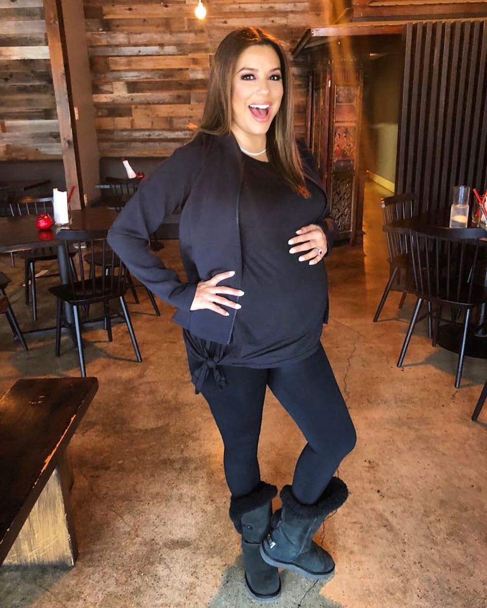 Уже родила!: 43-летняя Ева Лонгория впервые стала мамой