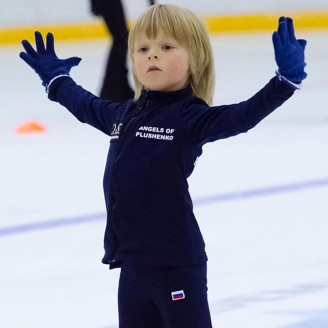 5-летний Саша Плющенко попал в ТОП-50 самых красивых детей мира