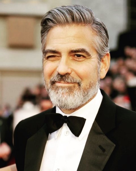 Я не думал, что буду так уставать с детьми!: Джордж Клуни готов платить няням любые деньги