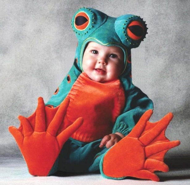 Эти 10 ужасно милых малышей в костюмах на Хэллоуин поднимут настроение кому угодно